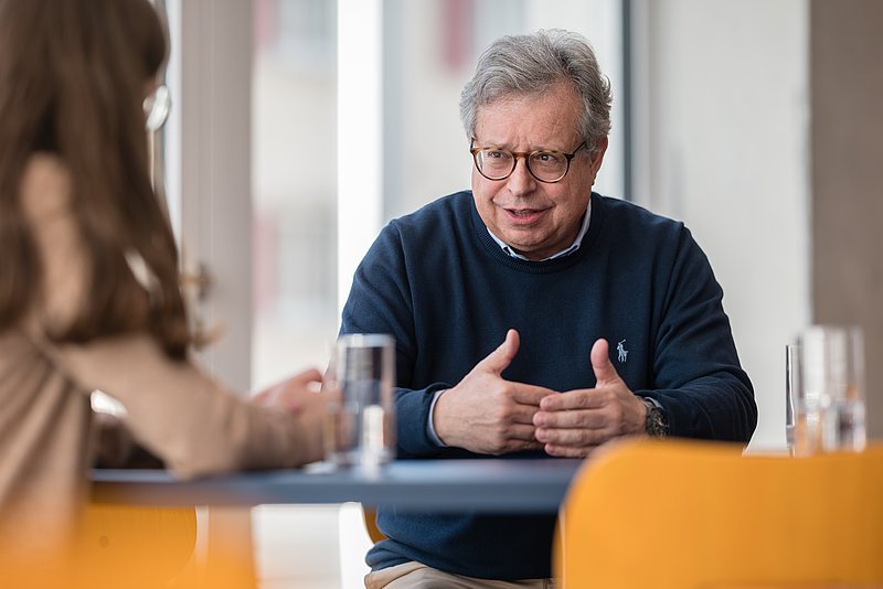 Rektor Michael Zurwerra Michael Zurwerra, Rektor FFHS