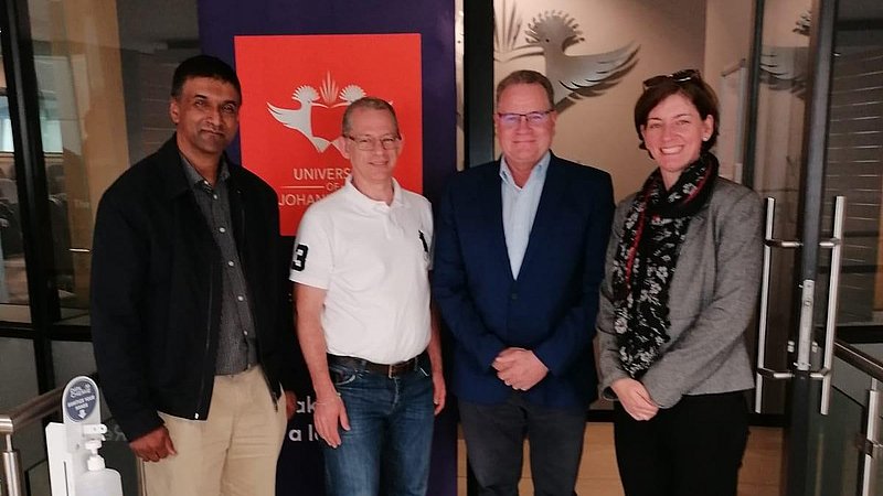 Prof. Dr. Egon Werlen (2. von links) ist zu Besuch an der University of Johannesburg (UJ).