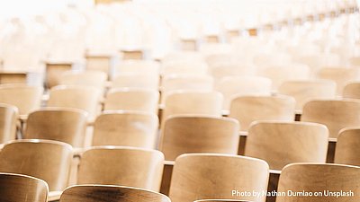 Hybride Klasse vereint das physische und das virtuelle Klassenzimmer