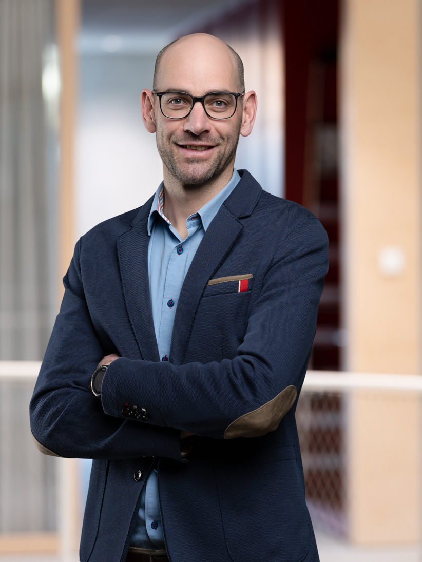 Simon Ruff Simon Ruff